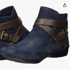 Naturalizer Women's Cassandra Boot Size 5.5 M Blue Leather Upper